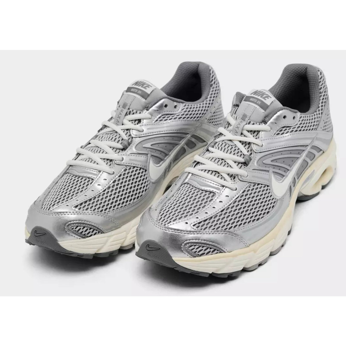 Nike Air Max Moto 2K Men’s Size 13 Light Smoke Grey Sail Cool Grey IQ7592-077