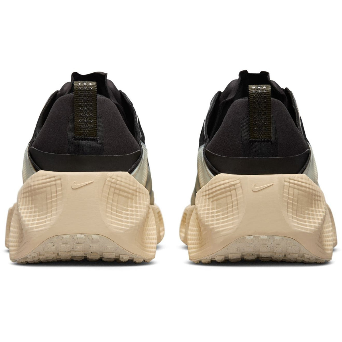 Nike Ava Rover Black Muslin running shoes Size 8 Men / 9.5 Women
