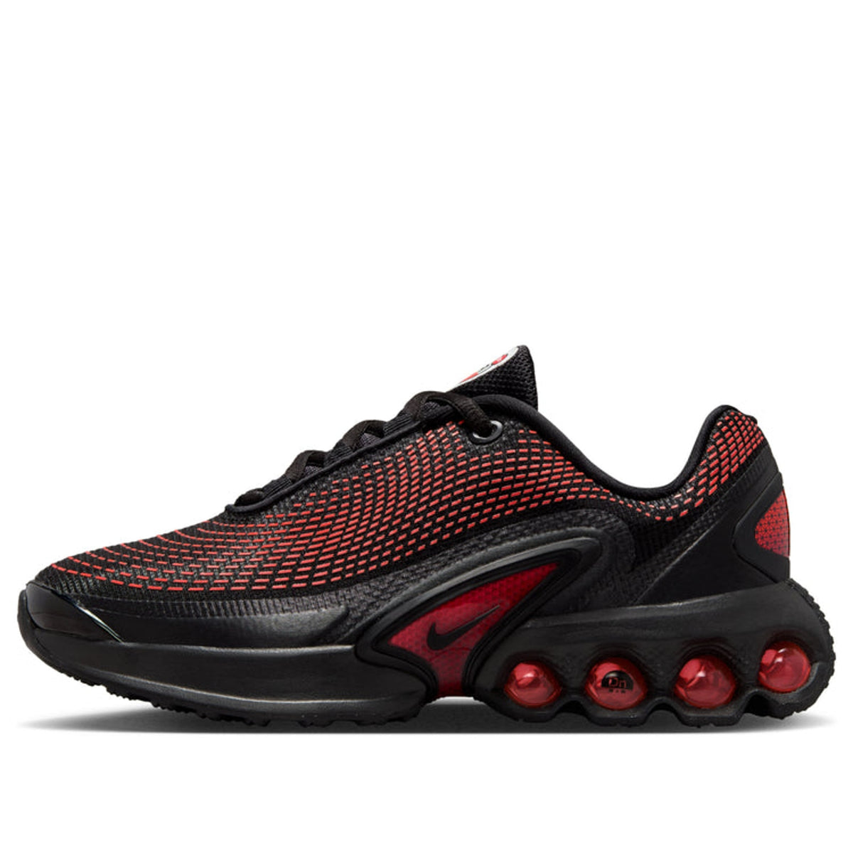 Nike Air Max DN (GS) Running Shoes BRED Black/Crimson Size 7 Y / 8.5 Women