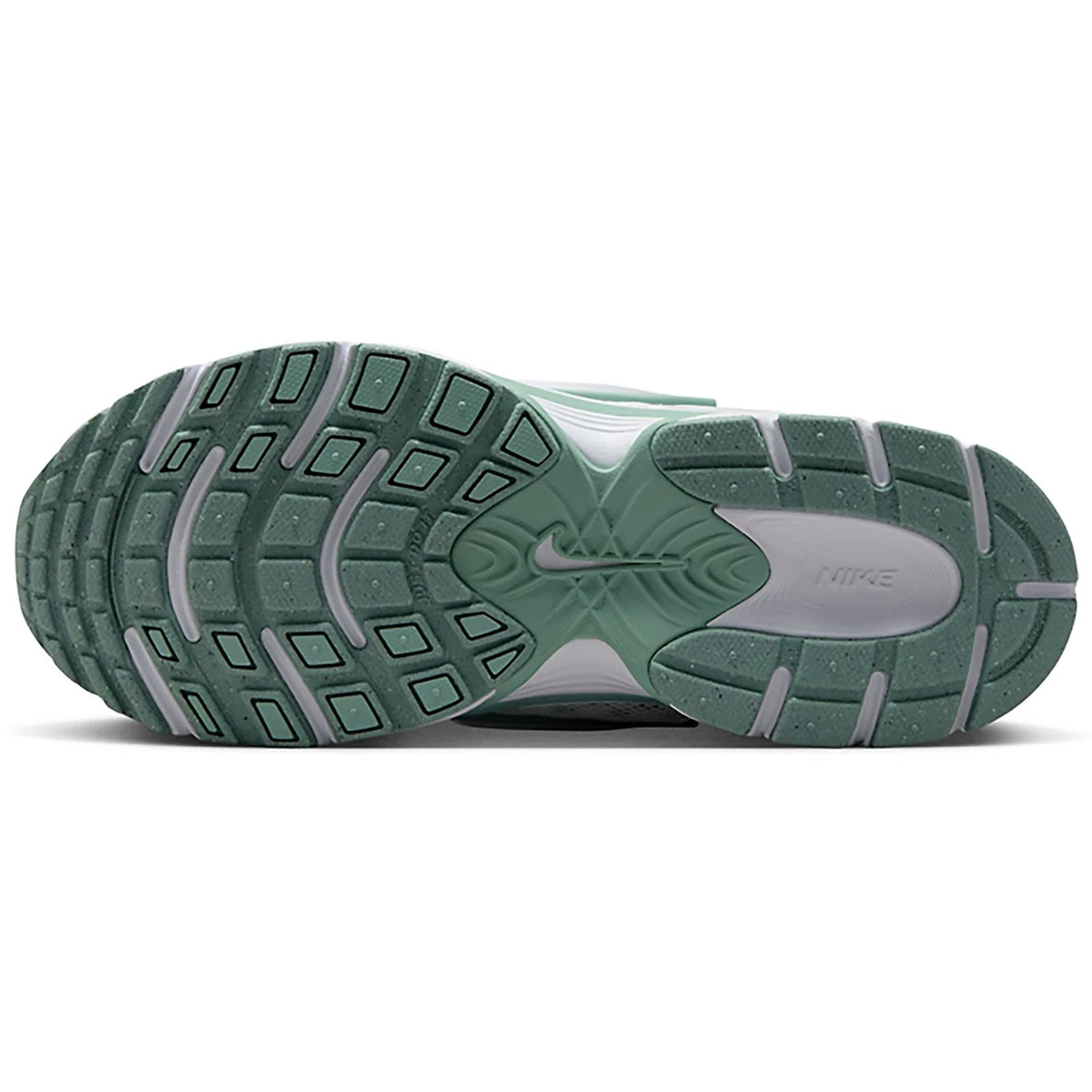 Nike V5 RNR Summit White Green Runners Shoes HQ7901-106 Size 10 Men 11.5 Women