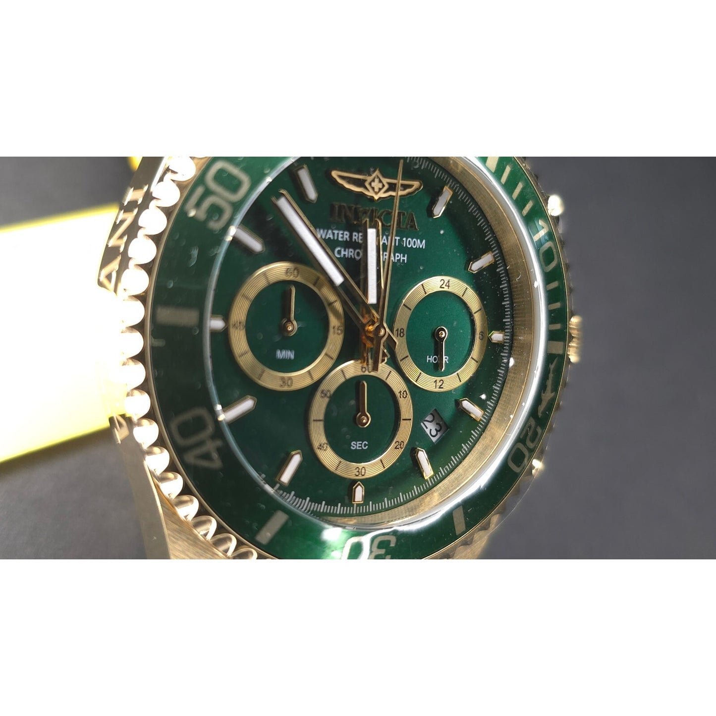 Invicta Pro Diver Titan Men's Luxury Watch Chrono Green Dial - 43mm, Gold