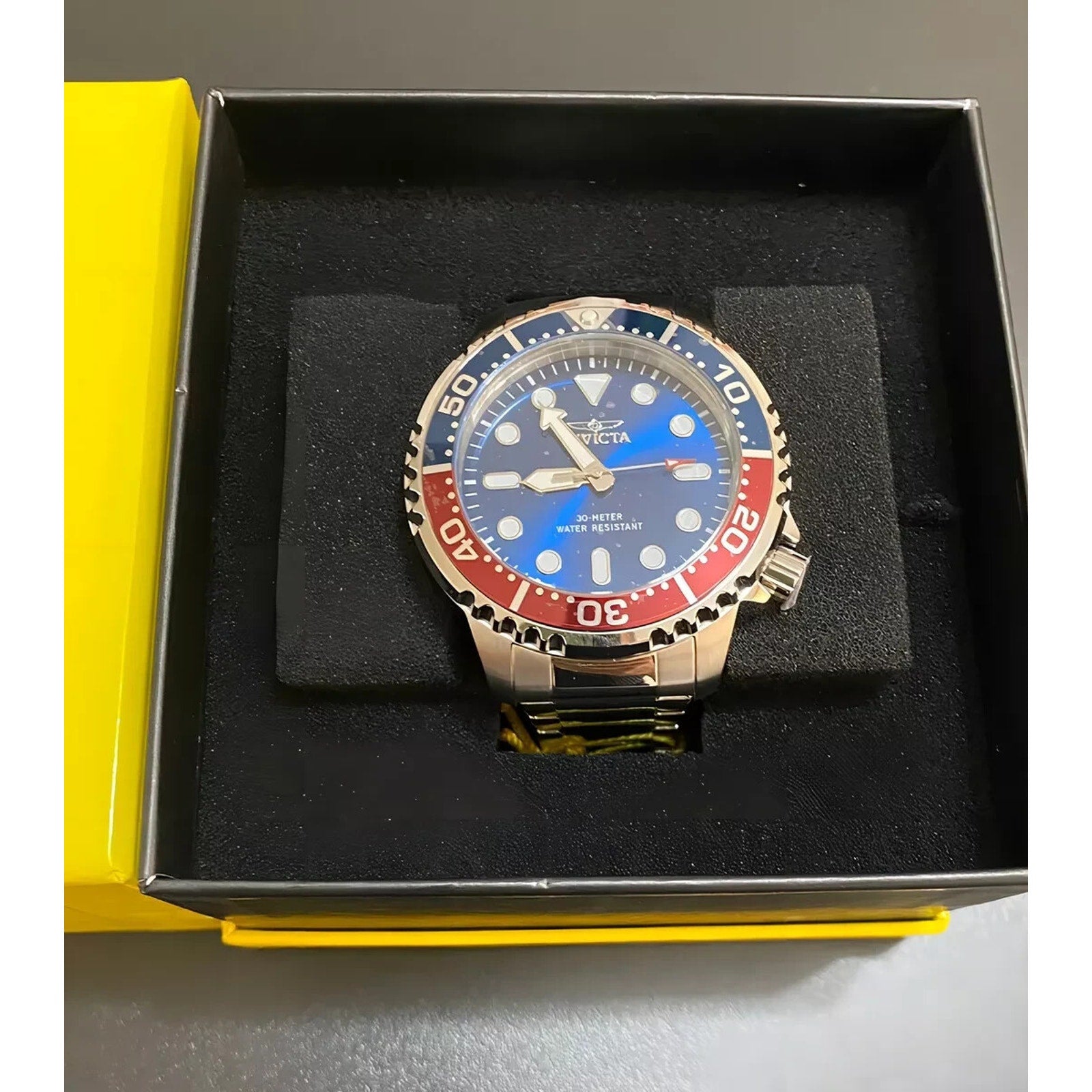 Invicta Pro Diver Silver Quartz 48Mm Blue Dial Men's Watch NEW in Box Invicta