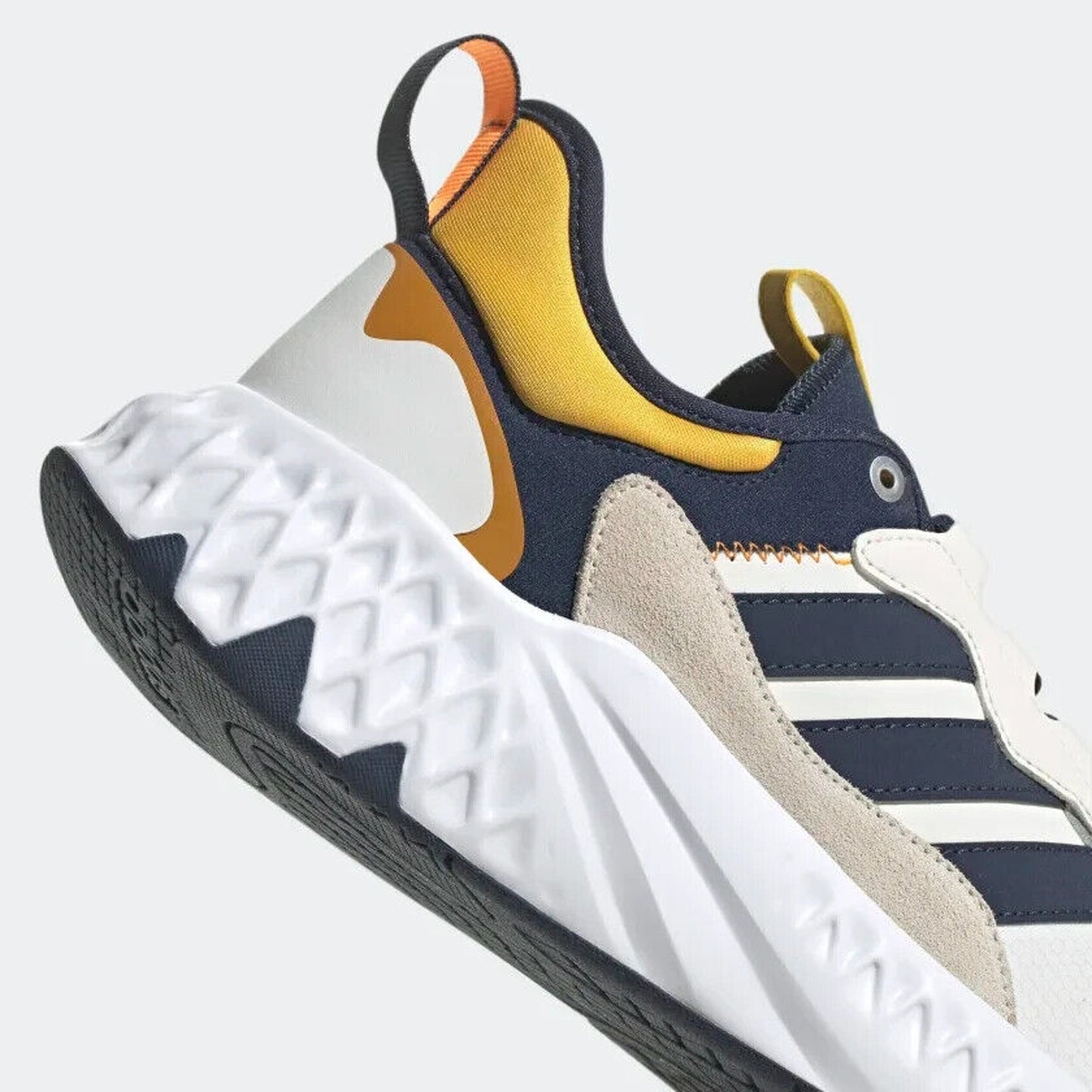 Adidas Futurepool 2.0 Cloud White/Collegiate Navy/Bold Gold 11.5 M