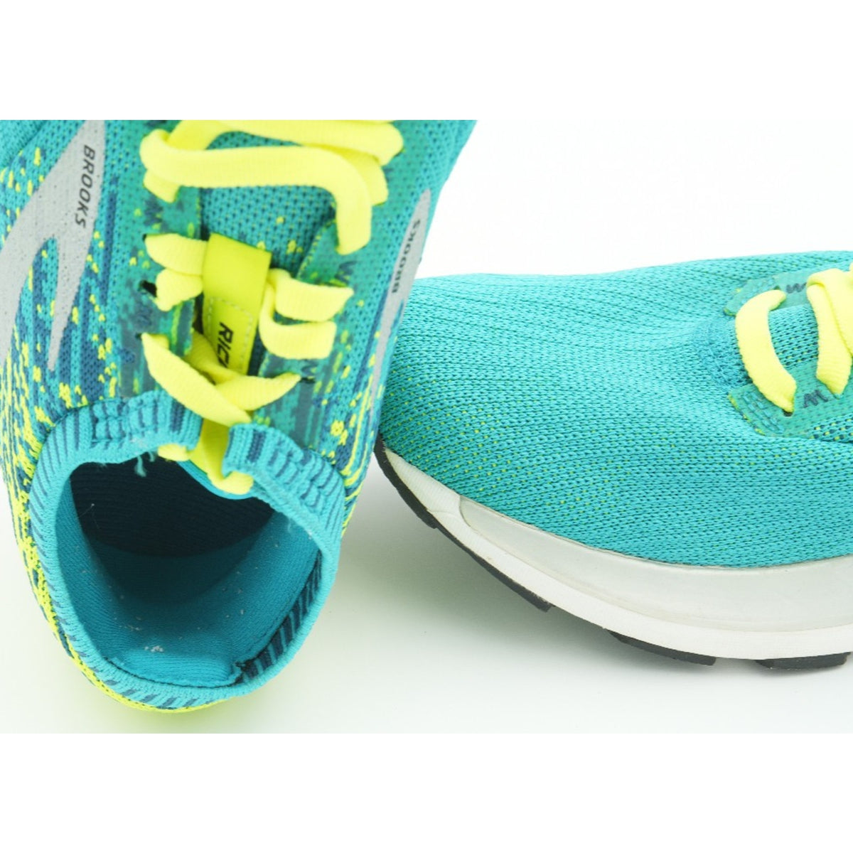 Brooks Womens Ricochet 1202821B430 Blue Green Running Sneakers Shoes Size 7 B