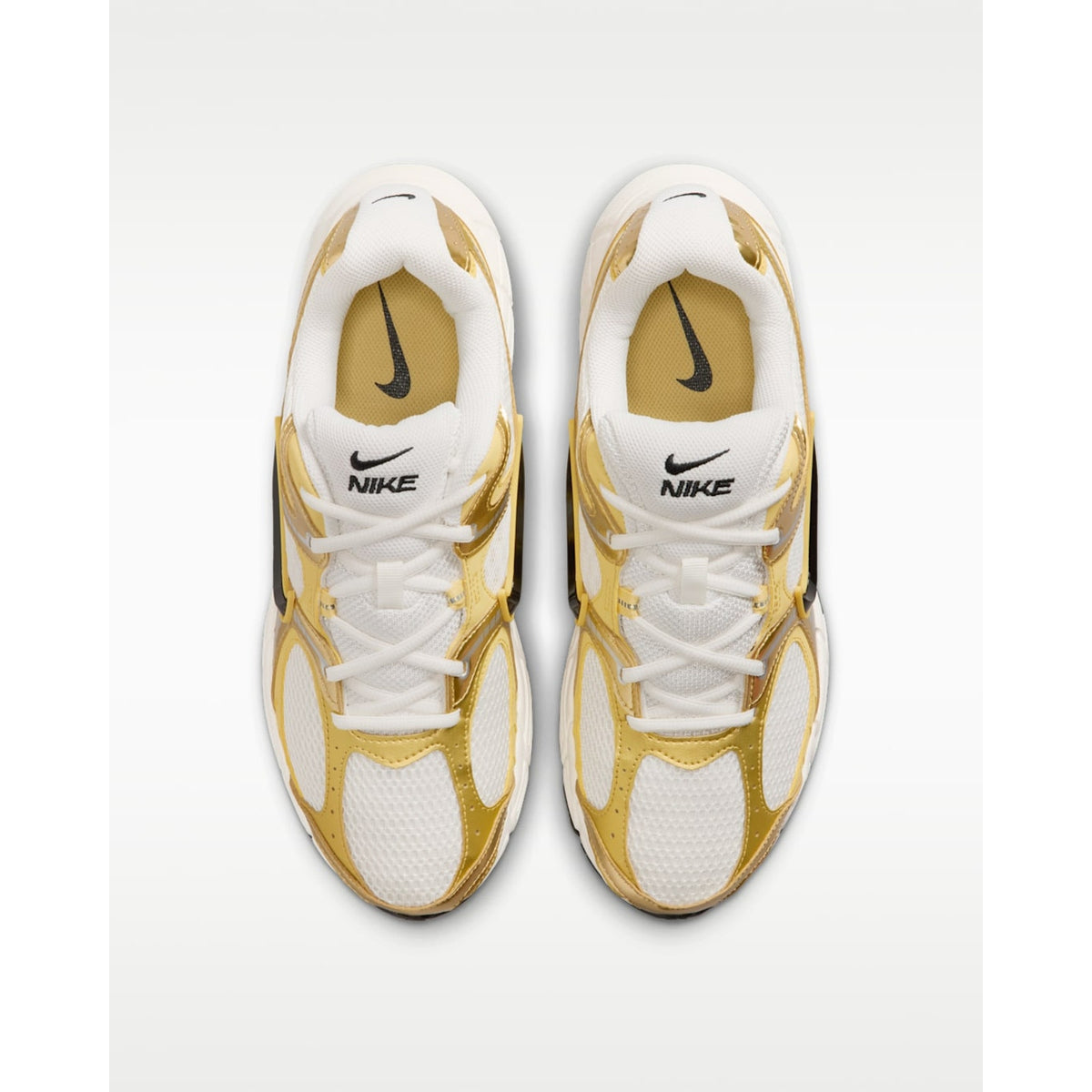 Nike V5 RNR Sail/Black/Buff Gold Runners Shoes HJ5228-107 Size 11 Men 12.5 Women